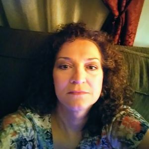 Meet your Posher, Becky